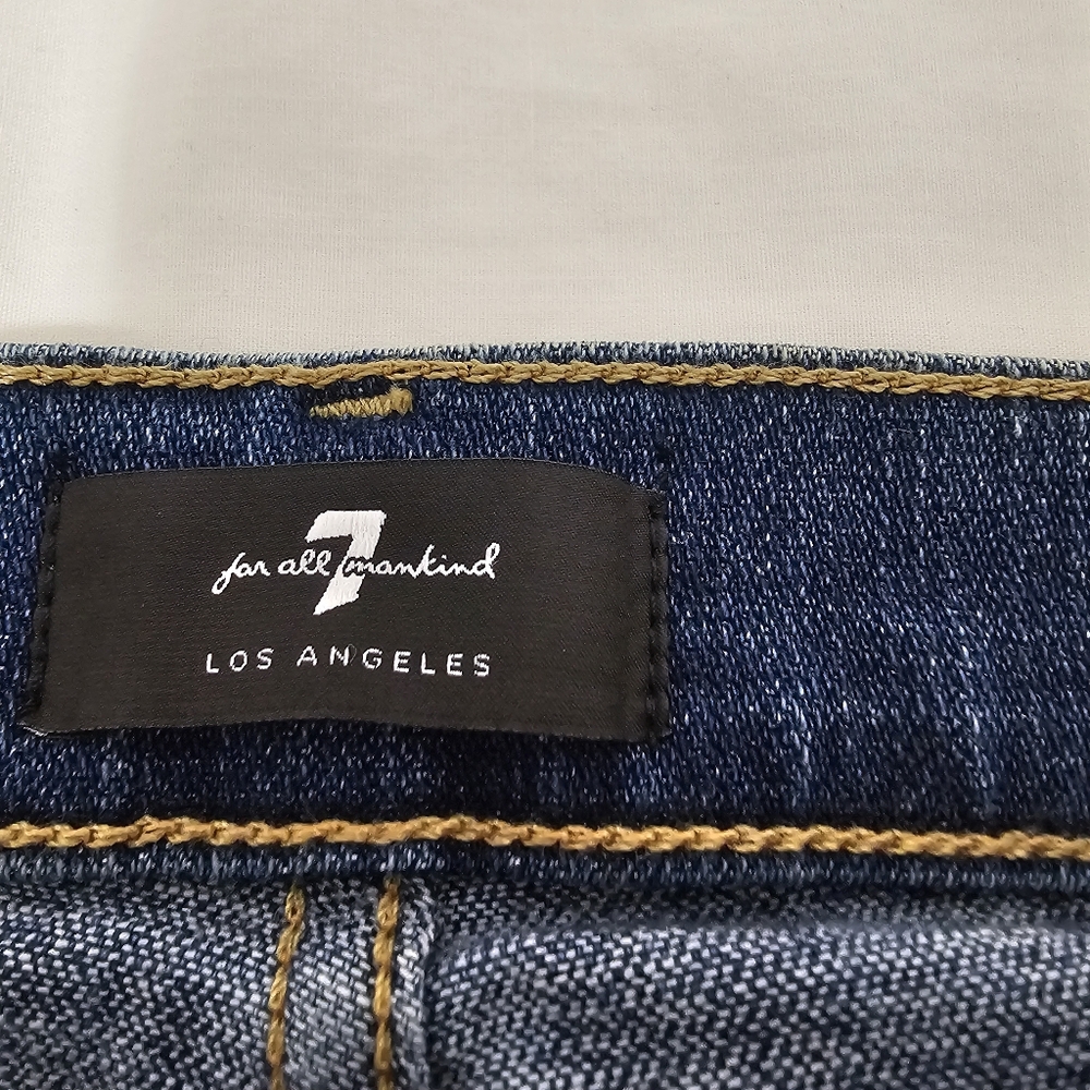 7 For All Mankind Feminine Josefina Dark Blue Straight Jeans Women's 30 - Picture 9 of 10